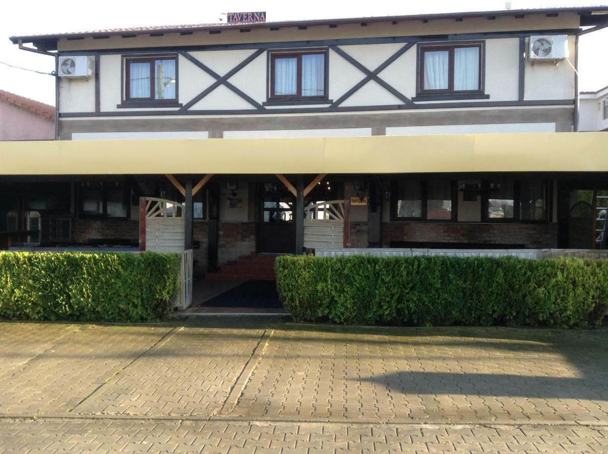Taverna Apartamento Vama Veche Exterior foto